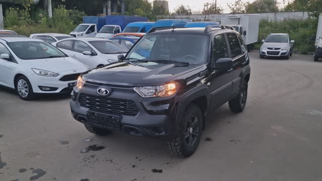 Lada Niva (2023) смотреть онлайн