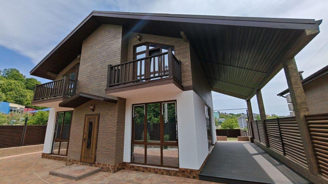 Классный дом с бассейном и ремонтом смотреть онлайн