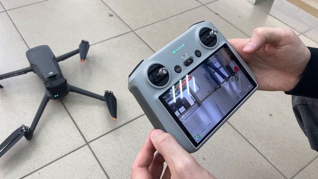 DJI MAVIC 3 Pro смотреть онлайн