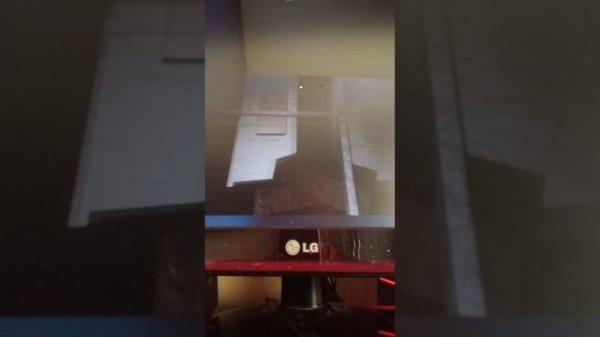 Играю в роблоксе в GRANNY Multiplayer