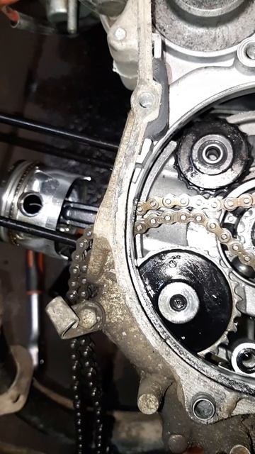 Мопед Альфа заклинил маслонасос смотреть онлайн