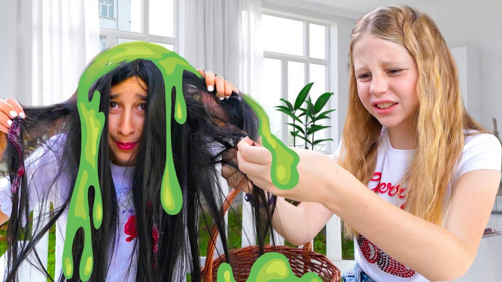 Настя помогает людям и показывает хороший пример поведения