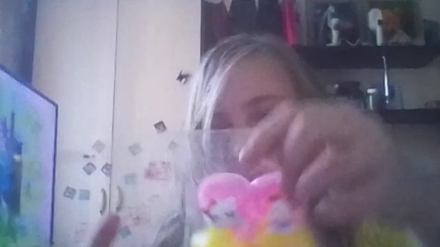 гигантская распаковка  открываем гигантское яйцо