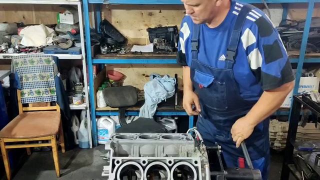 Mercedes-Benz GL400 V6 м276. Проблема с турбиной и маслом кап ремонт двигателя 4 часть смотреть онлайн