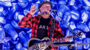 Нил Янг — на фестивале Гластонбери 2025 | Neil Young — Live at Glastonbury 2025