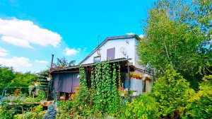 Роскошный дом в окружении природы: ваш уголок спокойствия!