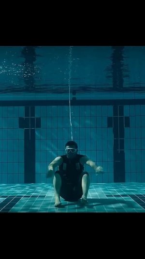 Продержался под водой 42 минуты🤯