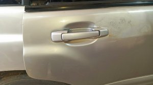 Субару Форестер, 2000 год. как снять заднюю правую наружную ручку двери