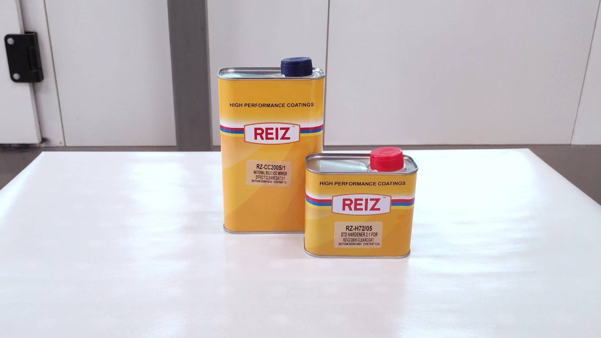 Лак прозрачный REIZ MIRROR EFFECT CC200S 2:1 (1 л) смотреть онлайн