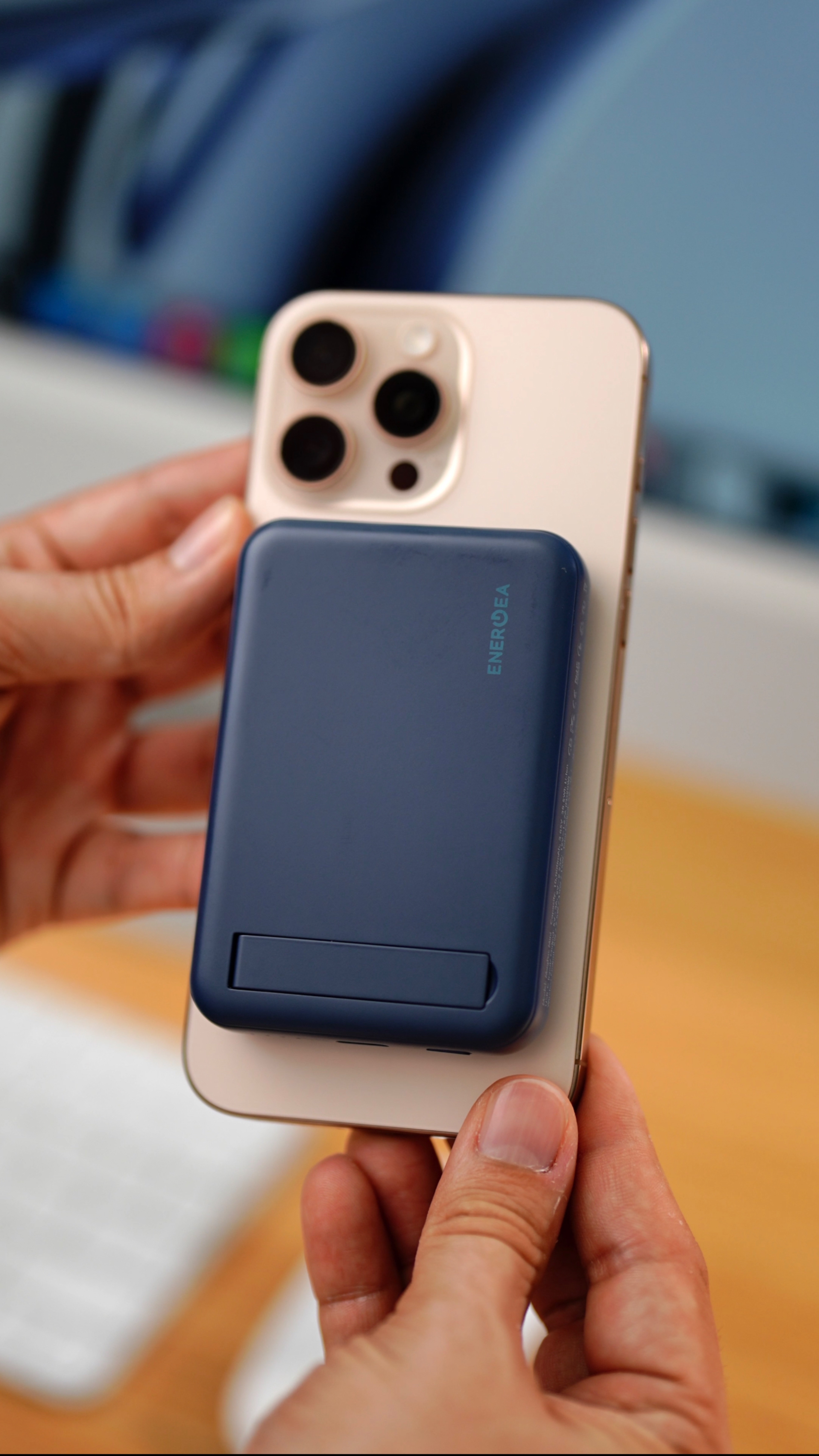 Заряжайте IPhone с лёгкостью!