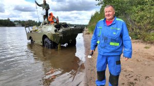 Выжить любой ценой/ На броневике по бурной реке