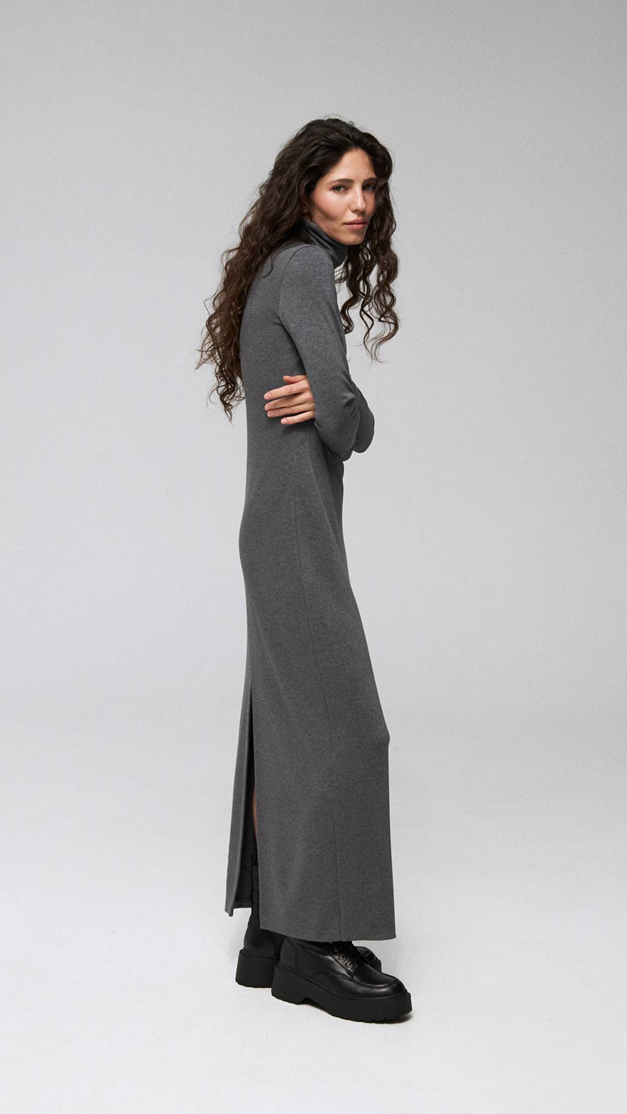 Платье-водолазка, выкройка №1076 смотреть онлайн