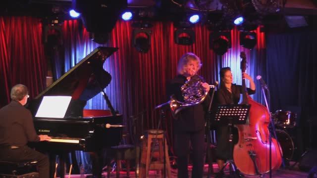 Жако Пасториус - "Тереза" в исполнении Аркадия Шилклопера, Даниила Крамера и Дарьи Чернаковой.