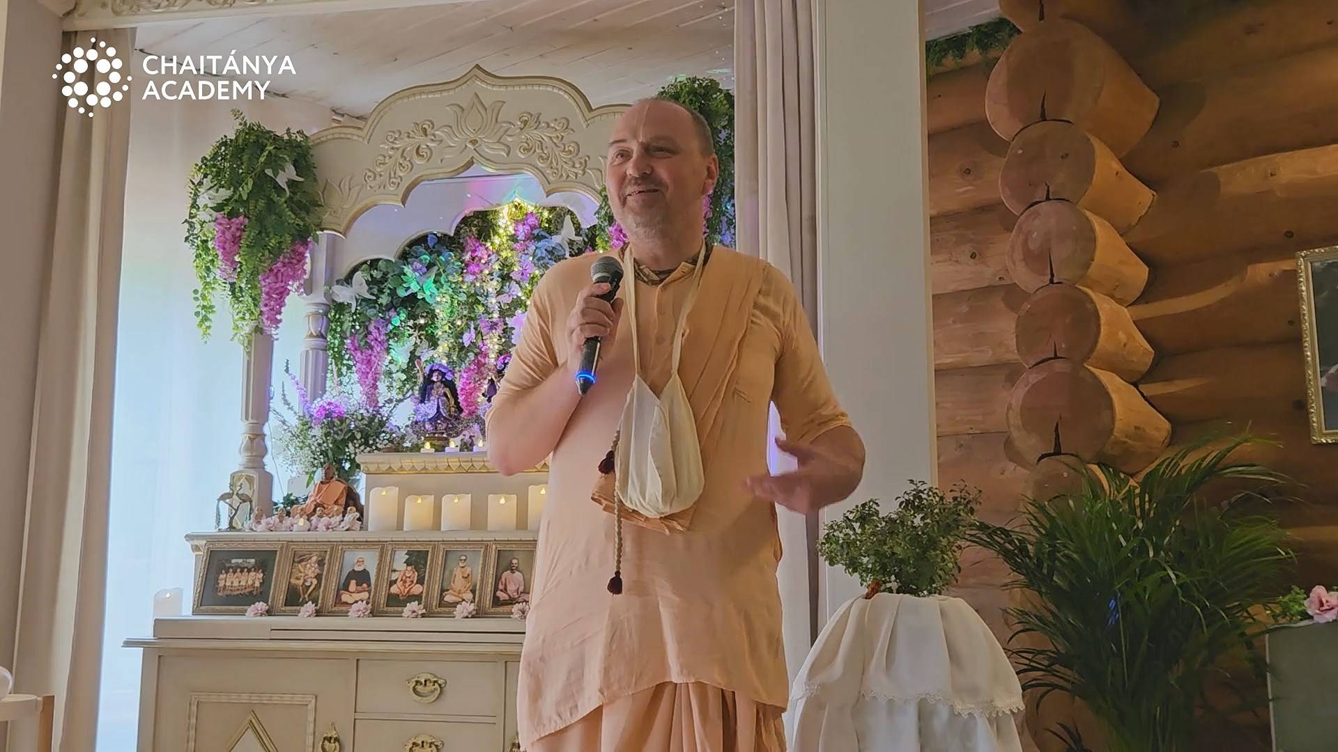 Подношения преданных Шри Рупе Госвами - 2025-08-06 - Шри Прем Прайоджан