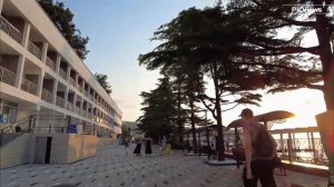 Сочи Мамайка пляж Ставрополье сегодня 22 августа 2025. Погода в Сочи сейчас. Какое море и обстановка