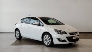 Opel Astra J Рестайлинг, 2013