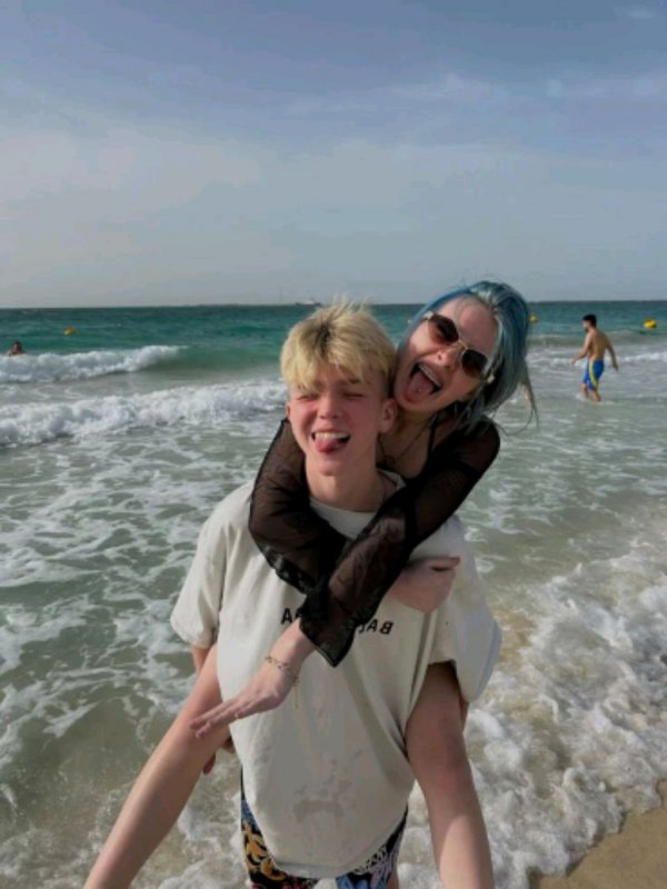 Соня софарова и. Никита Шульгин