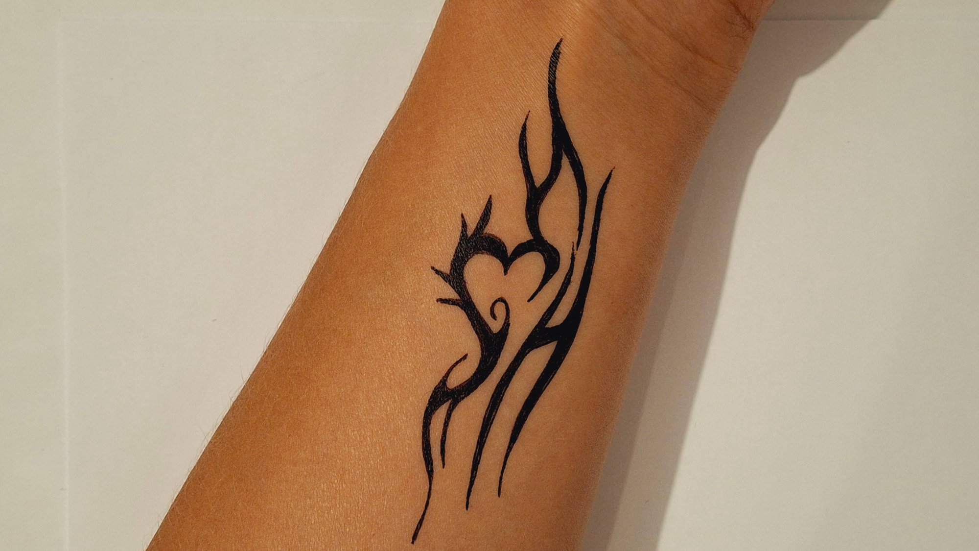 Как нарисовать тату на руке/ эскиз для тату