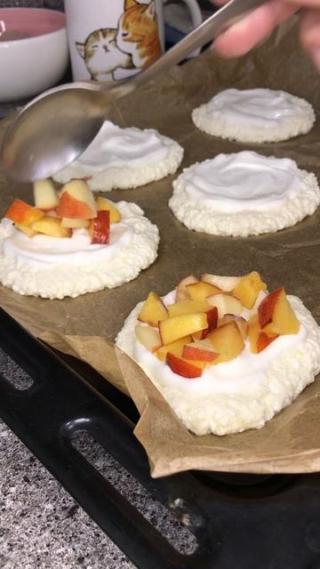 Лето скоро закончится, нужно успеть приготовить!! 🤤🫐🍑#рецепты #чай #кчаю #творог #завтрак #рек