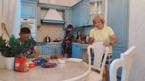 ИЗ ГОРОДА В ДЕРЕВНЮ. ХРОНИКА ДНЯ.