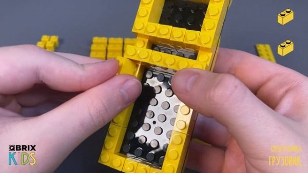 Собираем грузовик из конструктора QBRIX KIDS - детские конструкторы с видеоинструкцией