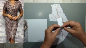 Моделирование. Платье с запахом на полочке и на юбке-тюльпан. Выкройка № 675.