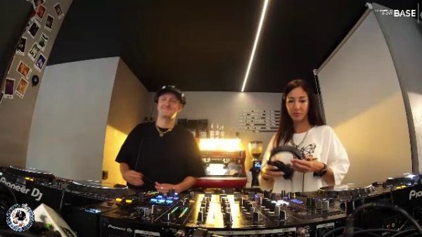 CONTAINER RADIO Live Stream - SOFTSKILLA SHOWCASE (2025-08-23)