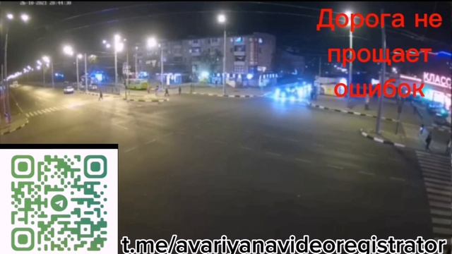 Авария по видеонаблюдению #1 смотреть онлайн