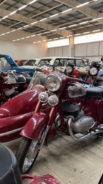 Мотоциклы JAWA - "Старушка и Вишневка" смотреть онлайн