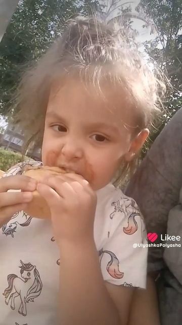 Вкууссноо и Точка😀😀😀 #вкусно #тренд #повтори #сестры #подпишись