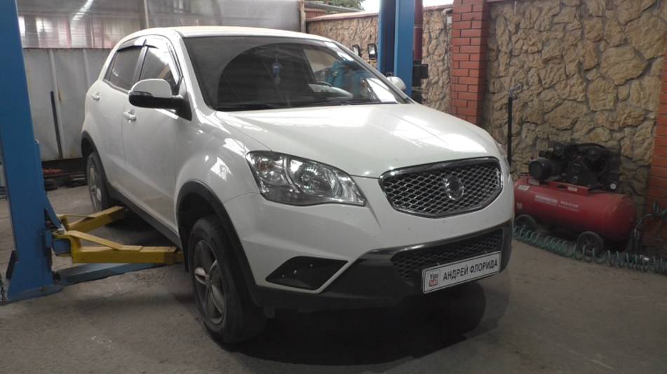 Регулировка ручного тормоза на SsangYong Actyon 2,0 4WD  СсангЙонг Актион 2013 года