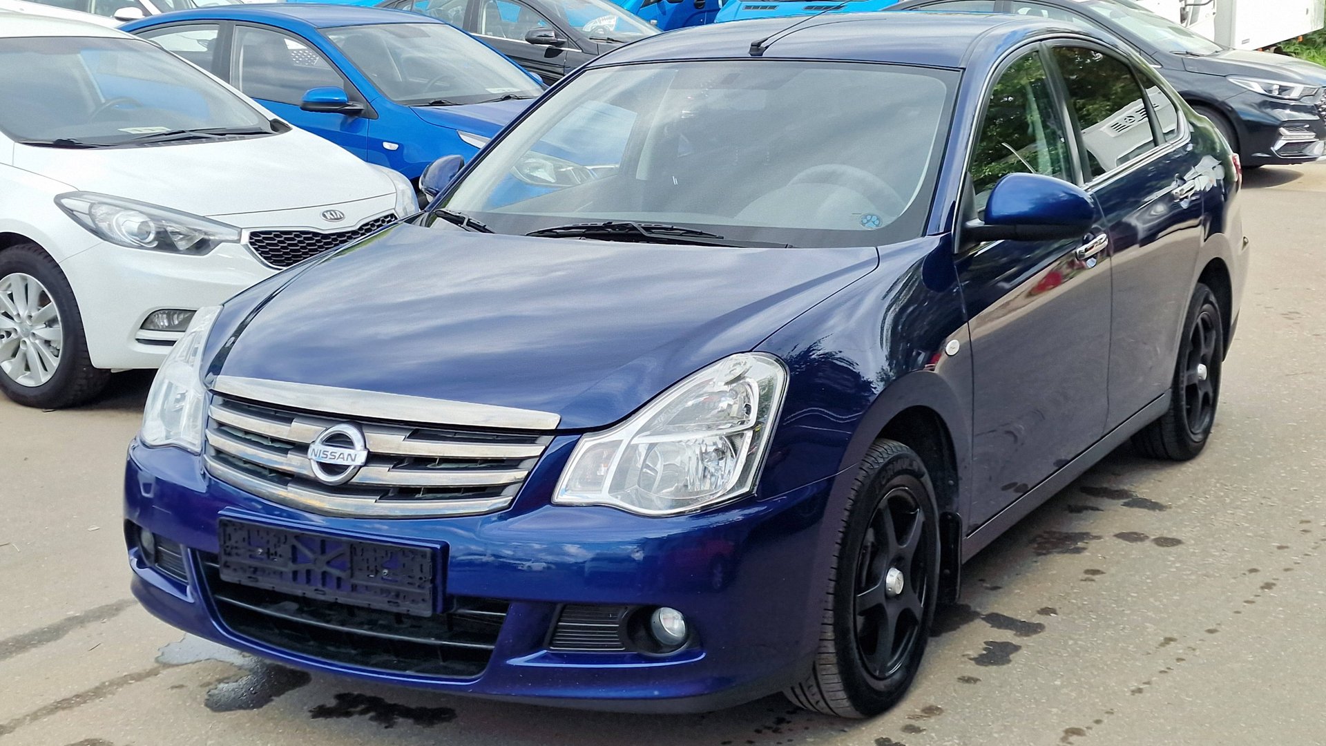 Nissan Almera (2017) смотреть онлайн