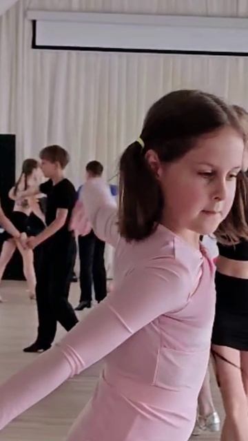 Занятие на танцевальном сборе Dance Star Team 2025