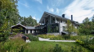 Авторский дом премиум-класса на въезде в заповедник — в 15 минутах пути от центра Казани.