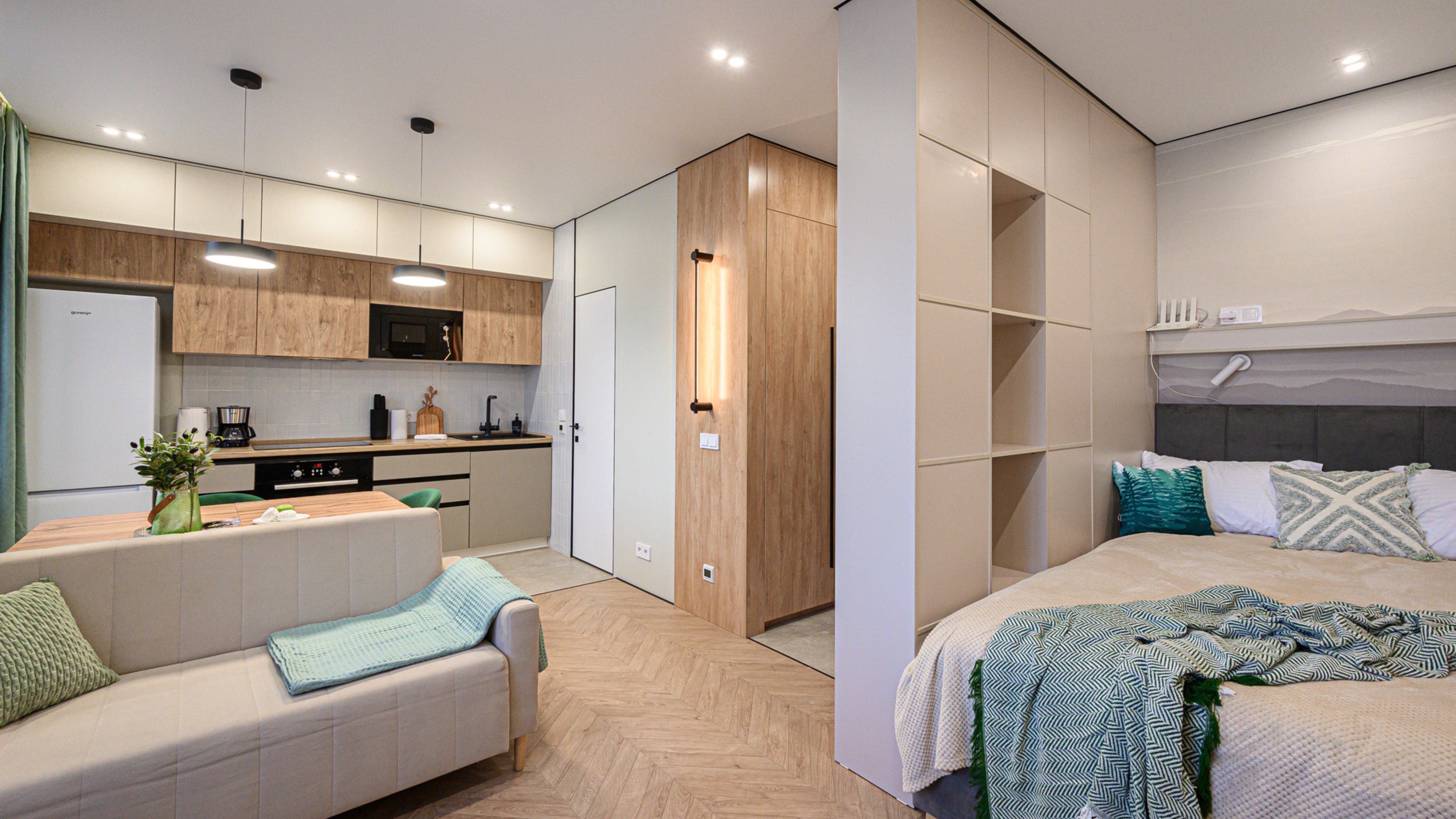 Кольцово. Рассветная, 4 смотреть онлайн