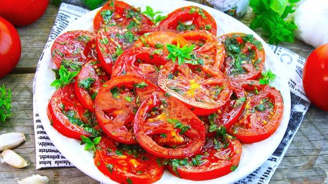 Простые и очень вкусные. МАРИНОВАННЫЕ ПОМИДОРЫ