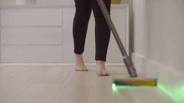 How to set up and use your Dyson V12 Detect Slim™ cordless vacuum смотреть онлайн