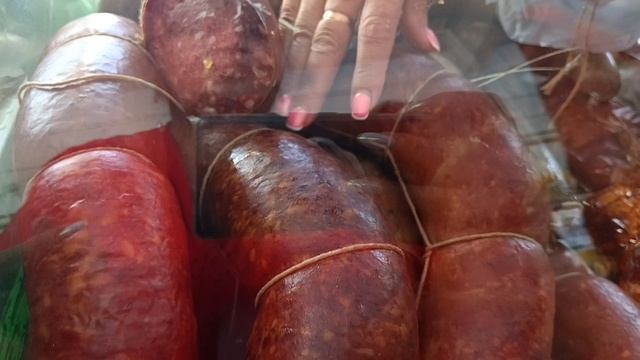 Соль-Илецк.
Мясная точка на рынке смотреть онлайн