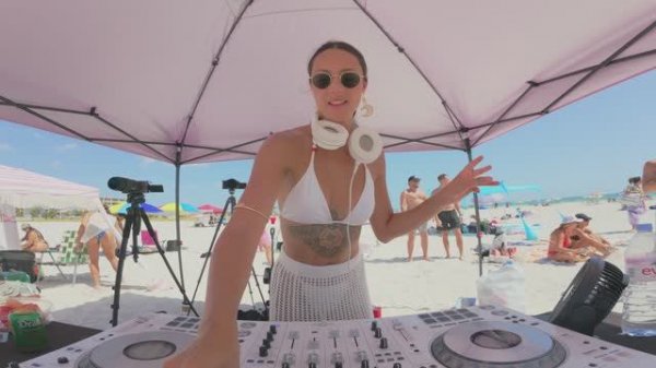 Aneya - Tech House Live @ Treasure Island – The Leisure Club