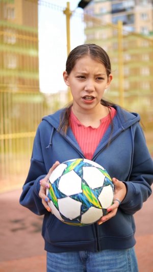 А вы вас когда-нибудь прилетал мяч?