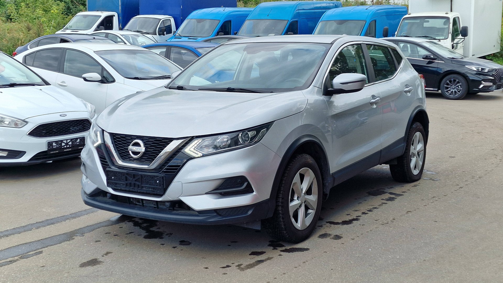 Nissan Qashqai (2021) смотреть онлайн