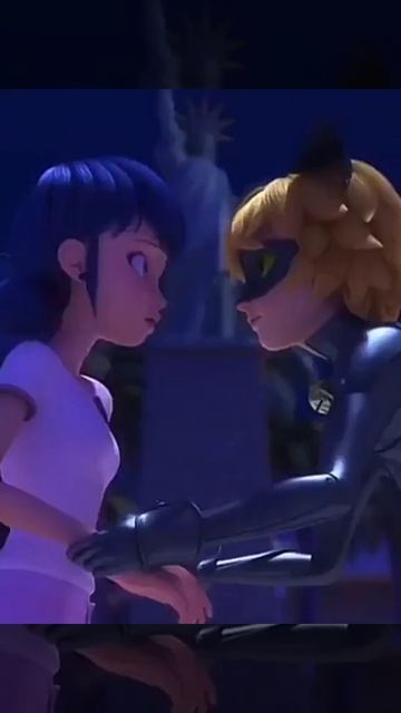 Супер кот поцеловал Маринетт #shortvideo #shorts #ladybag #minecraft #5сезон #а4 #приколы  #юмор