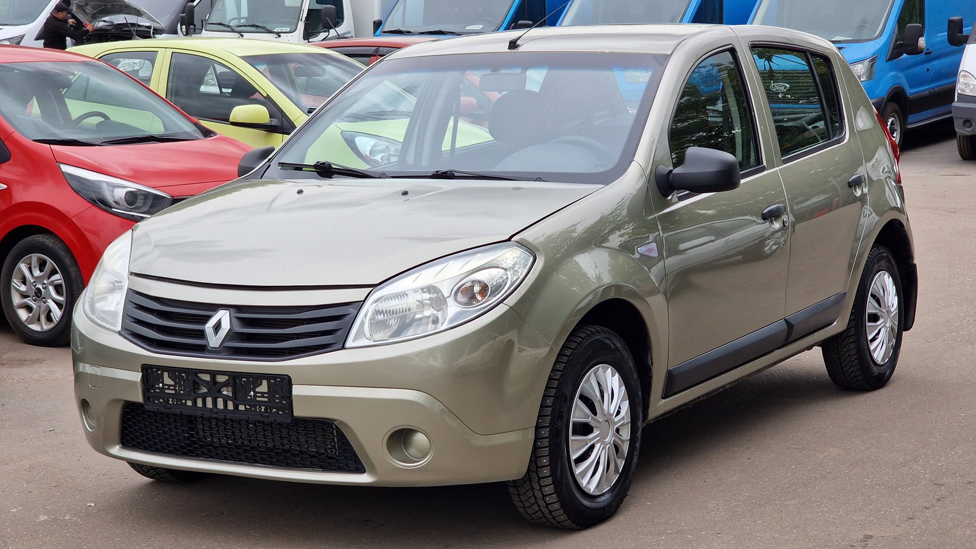 Renault Sandero SR (2010) смотреть онлайн