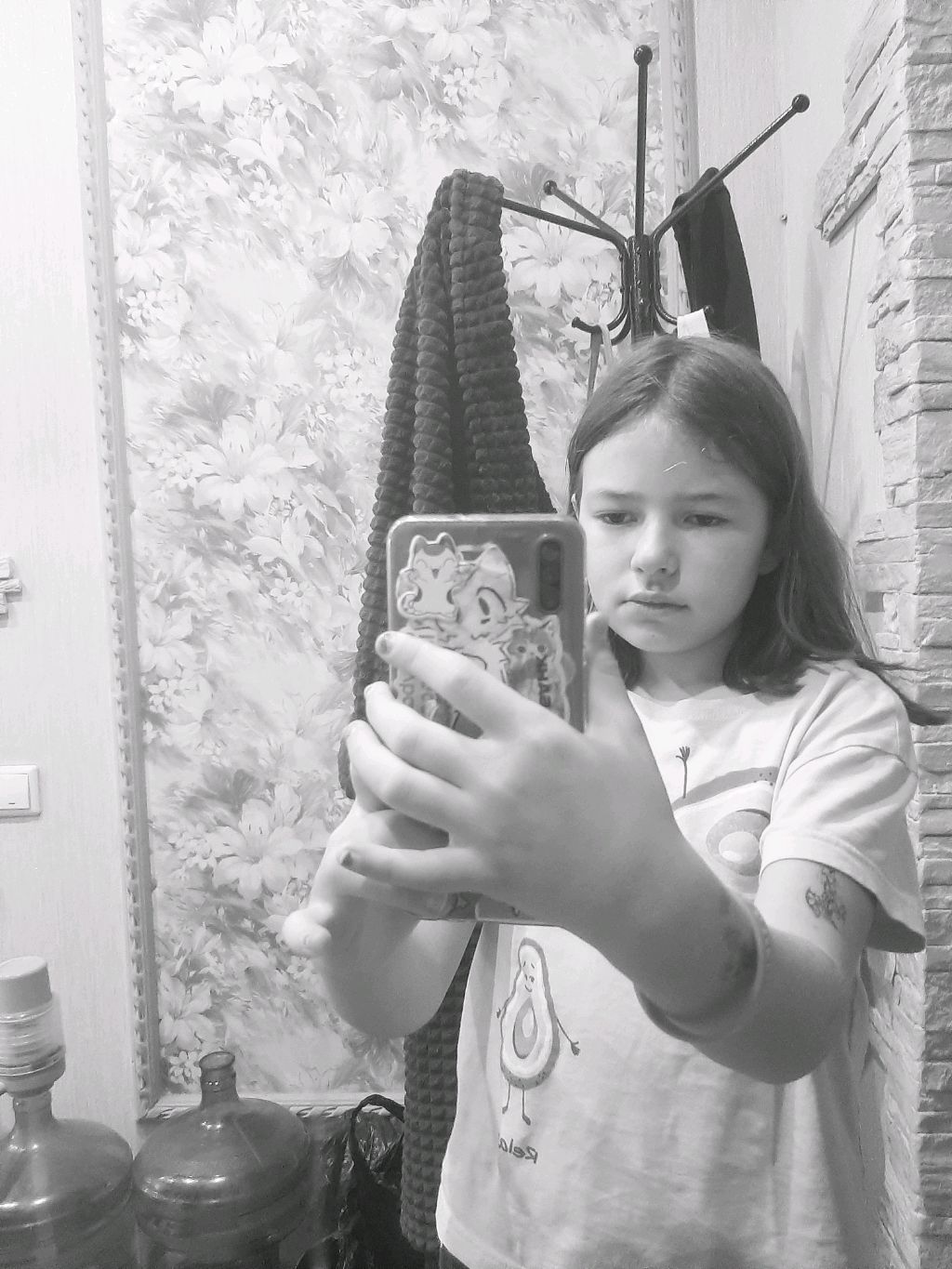 да Ангелина с Ариной бесятся ИНТЕРЕСНО