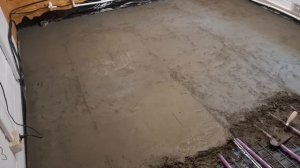 Бетонная стяжка с теплым полом в деревянном доме на винтовые сваях, за три дня. Часть 2, заливаем.