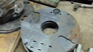 задняя опора коленвала урал с упором для подшипника.