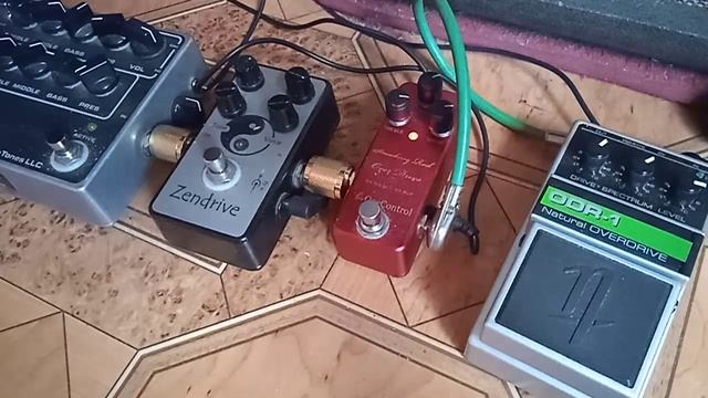 Nobels ODR-1 Silver - One Control Strawberry OD - Hermida Audio Zendrive - Custom Tones Ethos OD