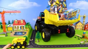 МУЛЬТИКИ ПРО МАШИНКИ БОЛЬШОЙ САМОСВАЛ С ИГРУШКАМИ