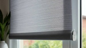 Установка рулонной шторы на пластиковое окно