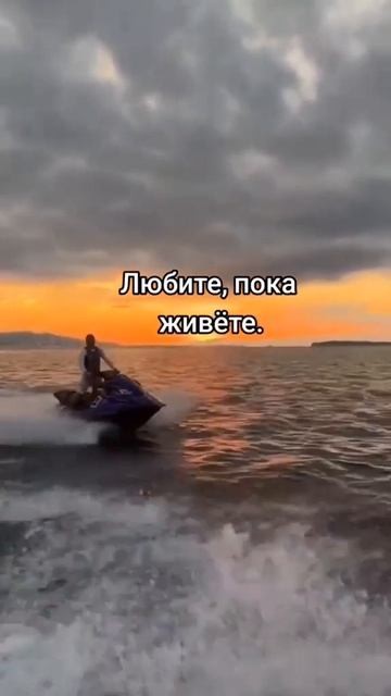 AI-блогер Вики